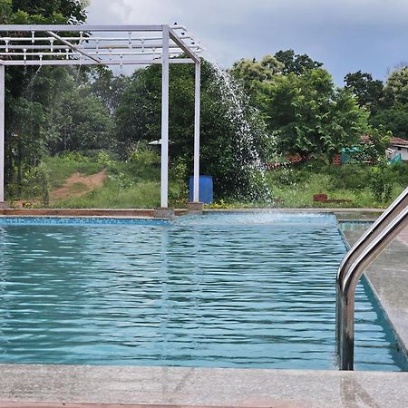 Wow Stayz2 Pachmarhi Foothill Cottages Exteriör bild