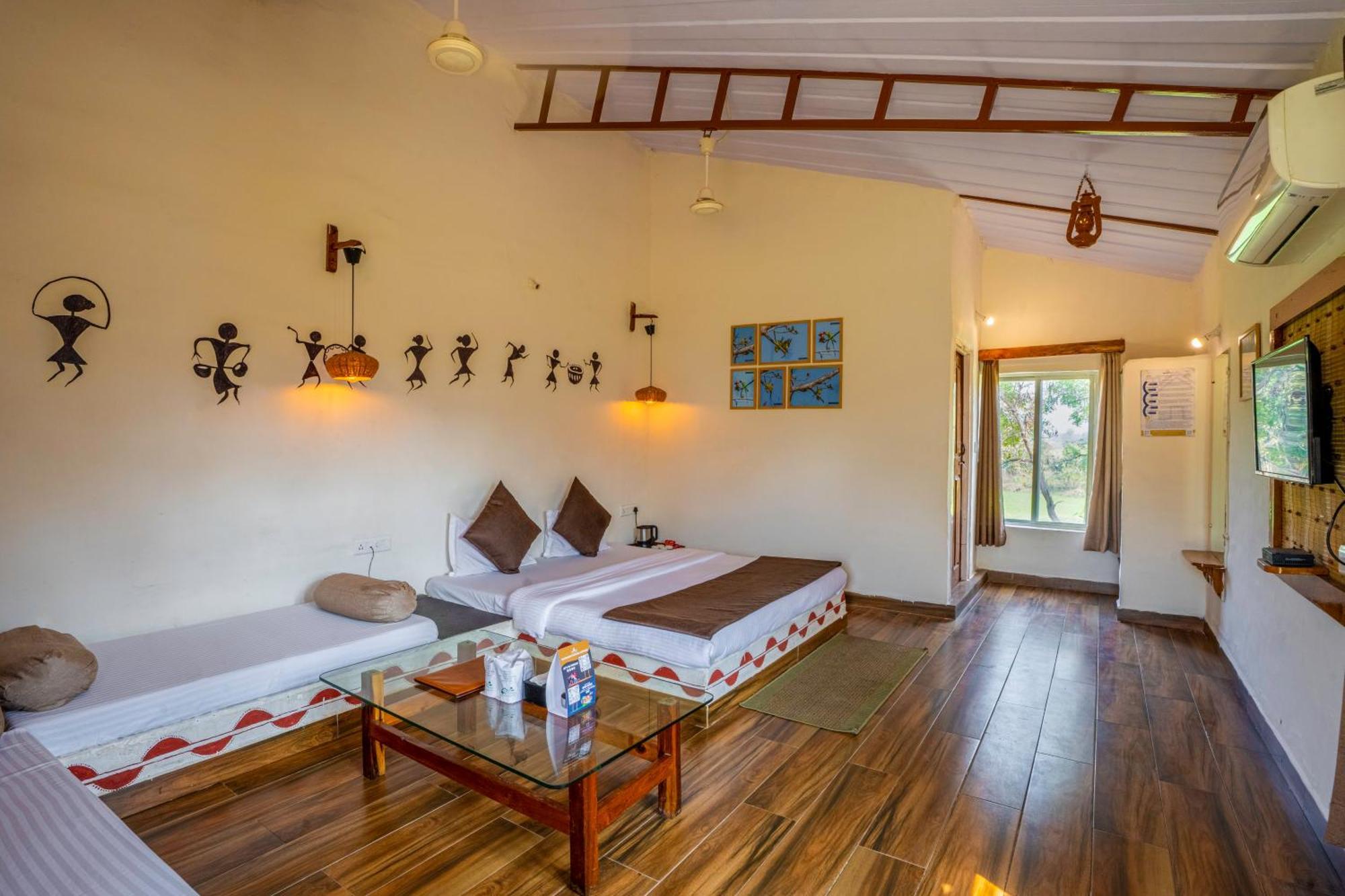 Wow Stayz2 Pachmarhi Foothill Cottages Exteriör bild